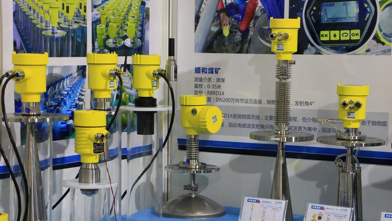 氨用压力表：生产厂家直销的差异化解析