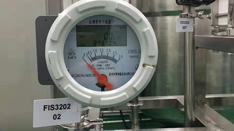 化工行业液位监测：磁翻板液位计选型指南